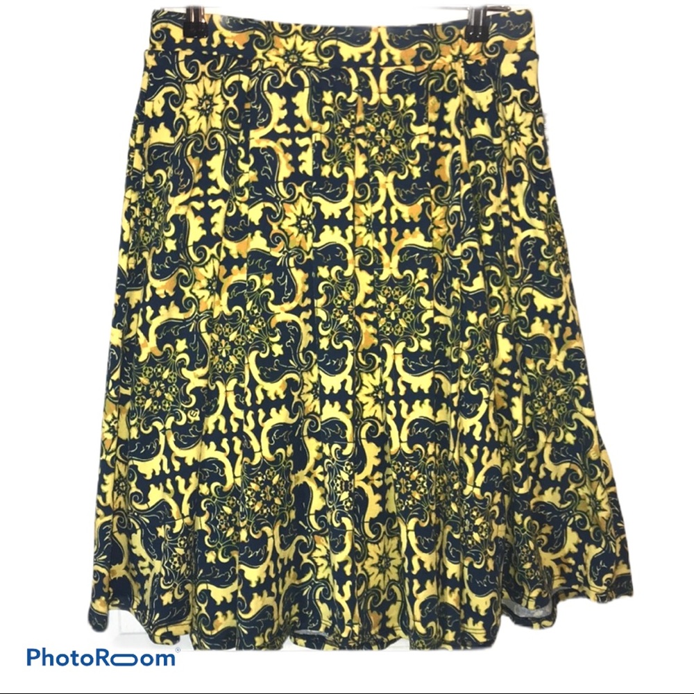 Lularoe Madison skirt with pockets Women’s size M